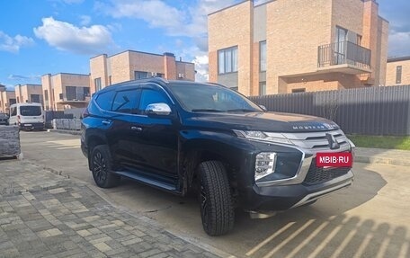 Mitsubishi Montero Sport, 2023 год, 4 400 000 рублей, 3 фотография