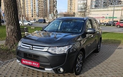 Mitsubishi Outlander III рестайлинг 3, 2014 год, 1 600 000 рублей, 1 фотография