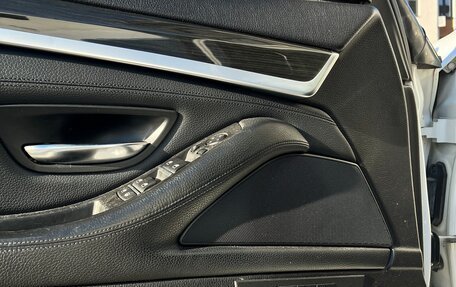 BMW 5 серия, 2010 год, 1 890 000 рублей, 16 фотография