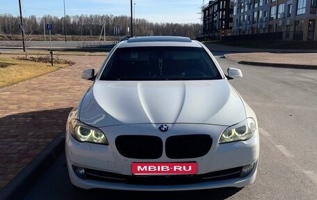 BMW 5 серия, 2010 год, 1 890 000 рублей, 2 фотография