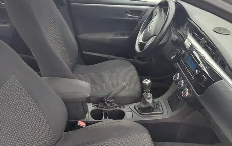 Toyota Corolla, 2013 год, 1 250 000 рублей, 5 фотография