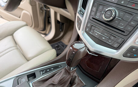 Cadillac SRX II рестайлинг, 2011 год, 1 300 000 рублей, 15 фотография