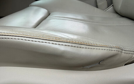 Cadillac SRX II рестайлинг, 2011 год, 1 300 000 рублей, 40 фотография