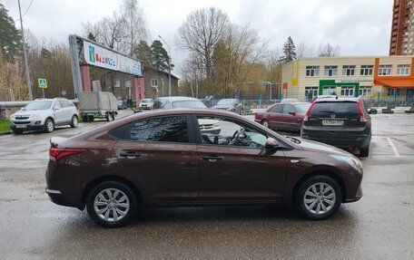 Hyundai Solaris II рестайлинг, 2021 год, 1 600 000 рублей, 5 фотография