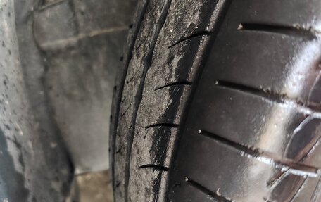 Toyota Avensis III рестайлинг, 2007 год, 1 000 000 рублей, 2 фотография