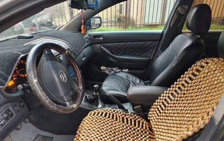 Toyota Avensis III рестайлинг, 2007 год, 1 000 000 рублей, 3 фотография