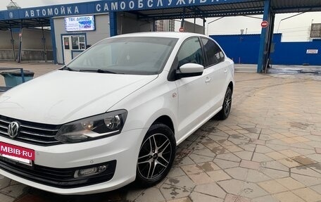 Volkswagen Polo VI (EU Market), 2016 год, 1 320 000 рублей, 2 фотография