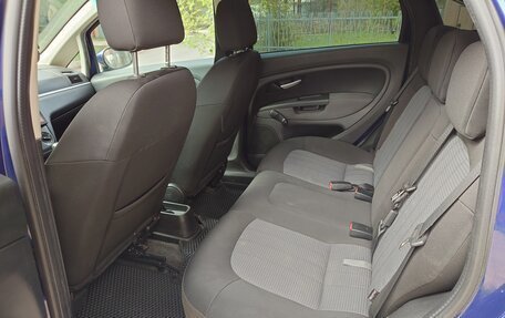 Fiat Linea, 2011 год, 485 000 рублей, 16 фотография