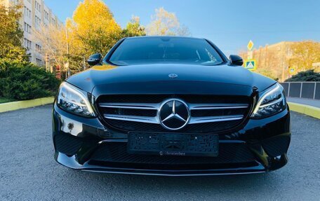 Mercedes-Benz C-Класс, 2020 год, 3 000 000 рублей, 3 фотография