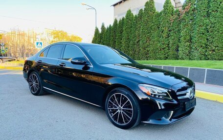 Mercedes-Benz C-Класс, 2020 год, 3 000 000 рублей, 4 фотография