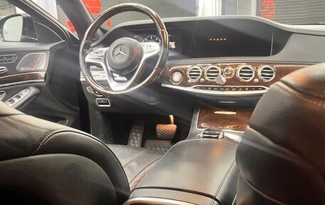 Mercedes-Benz S-Класс, 2019 год, 3 900 000 рублей, 16 фотография