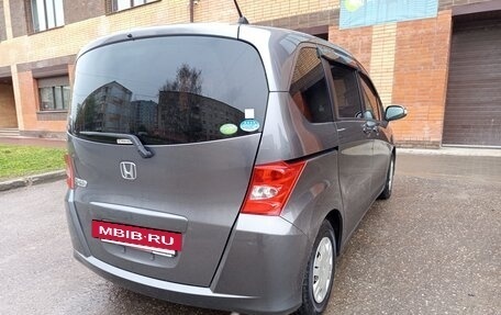 Honda Freed I, 2011 год, 1 100 000 рублей, 3 фотография