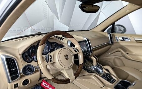 Porsche Cayenne III, 2013 год, 2 200 000 рублей, 17 фотография