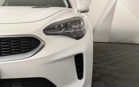 KIA Stinger I, 2018 год, 2 310 000 рублей, 10 фотография