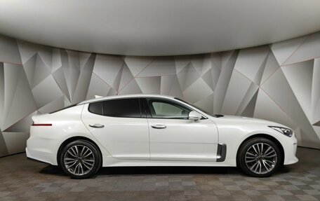 KIA Stinger I, 2018 год, 2 310 000 рублей, 6 фотография