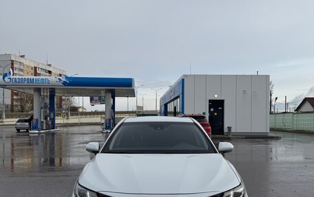 Toyota Camry, 2019 год, 2 200 000 рублей, 1 фотография