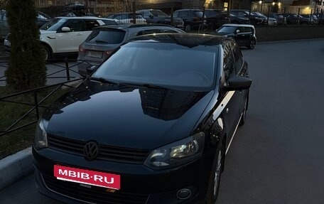 Volkswagen Polo VI (EU Market), 2014 год, 849 000 рублей, 1 фотография