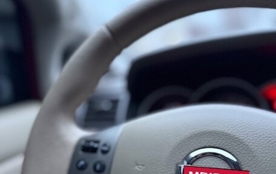 Nissan Tiida, 2011 год, 700 000 рублей, 1 фотография