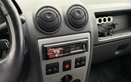 Renault Logan I, 2006 год, 205 000 рублей, 7 фотография