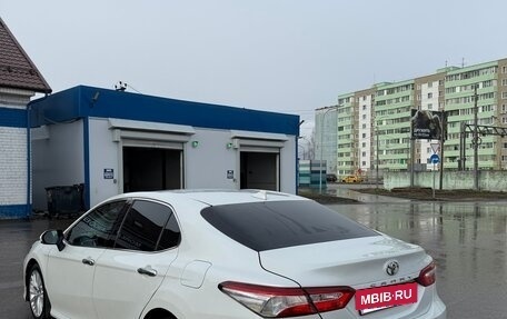 Toyota Camry, 2019 год, 2 200 000 рублей, 7 фотография