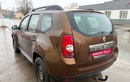 Renault Duster I рестайлинг, 2014 год, 700 000 рублей, 2 фотография