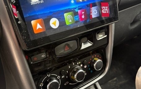 Renault Duster I рестайлинг, 2014 год, 700 000 рублей, 8 фотография