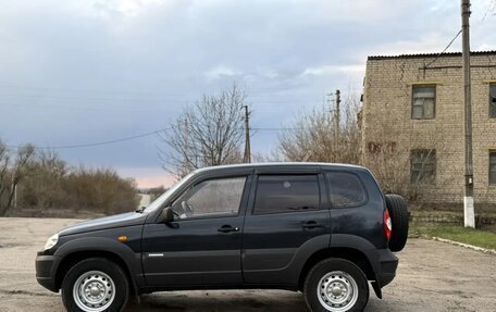 Chevrolet Niva I рестайлинг, 2010 год, 450 000 рублей, 8 фотография
