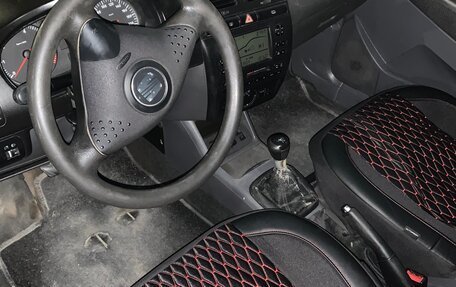 SEAT Cordoba II, 2000 год, 220 000 рублей, 18 фотография