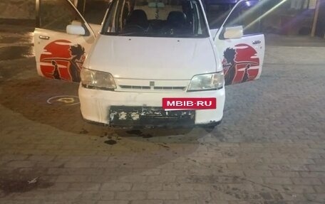 Nissan Cube II, 2000 год, 150 000 рублей, 2 фотография