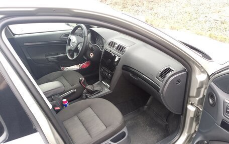 Skoda Octavia, 2012 год, 930 000 рублей, 27 фотография