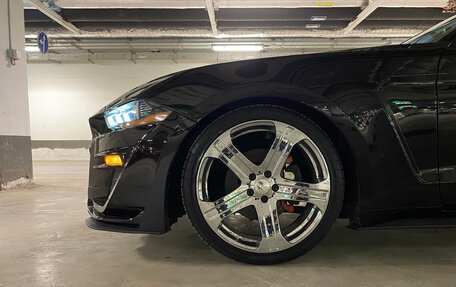 Ford Mustang VI рестайлинг, 2019 год, 2 900 000 рублей, 9 фотография