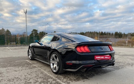 Ford Mustang VI рестайлинг, 2019 год, 2 900 000 рублей, 13 фотография