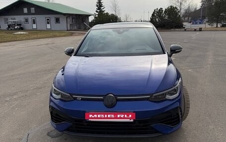 Volkswagen Golf R, 2021 год, 3 фотография