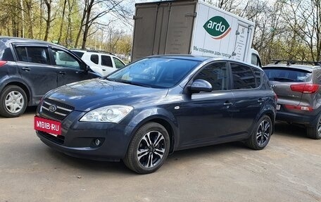 KIA cee'd I рестайлинг, 2008 год, 1 000 000 рублей, 1 фотография