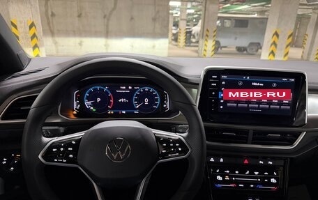 Volkswagen T-Roc I, 2025 год, 3 400 000 рублей, 18 фотография