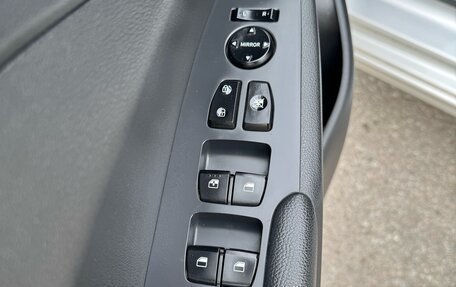 Hyundai Solaris II рестайлинг, 2019 год, 1 600 000 рублей, 8 фотография