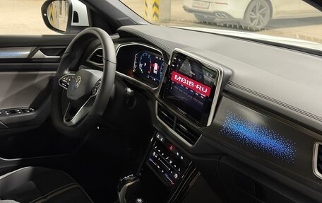 Volkswagen T-Roc I, 2025 год, 3 400 000 рублей, 16 фотография