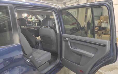 Volkswagen Touran III, 2012 год, 1 030 000 рублей, 6 фотография