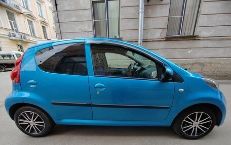 Peugeot 107 I рестайлинг, 2007 год, 420 000 рублей, 3 фотография