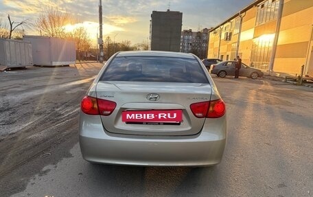 Hyundai Elantra IV, 2009 год, 850 000 рублей, 3 фотография