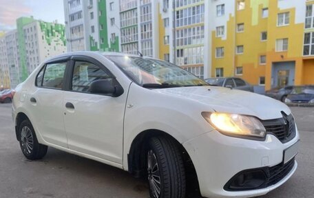 Renault Logan II, 2016 год, 300 000 рублей, 5 фотография