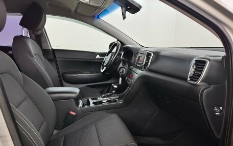 KIA Sportage IV рестайлинг, 2017 год, 1 940 000 рублей, 10 фотография