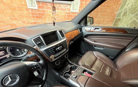 Mercedes-Benz M-Класс, 2012 год, 1 650 000 рублей, 8 фотография