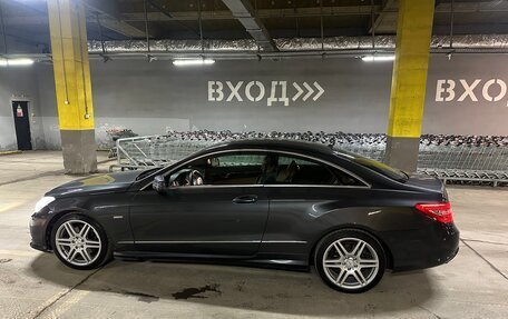 Mercedes-Benz E-Класс, 2010 год, 1 250 000 рублей, 10 фотография