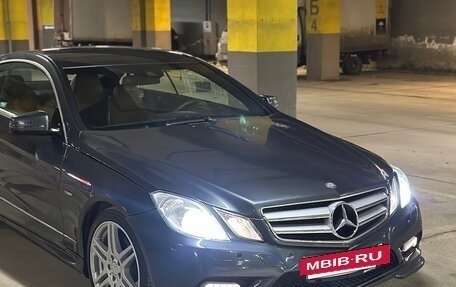 Mercedes-Benz E-Класс, 2010 год, 1 250 000 рублей, 8 фотография