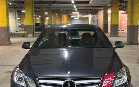 Mercedes-Benz E-Класс, 2010 год, 1 250 000 рублей, 2 фотография