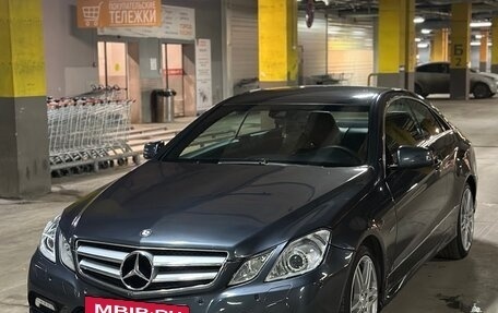 Mercedes-Benz E-Класс, 2010 год, 1 250 000 рублей, 3 фотография