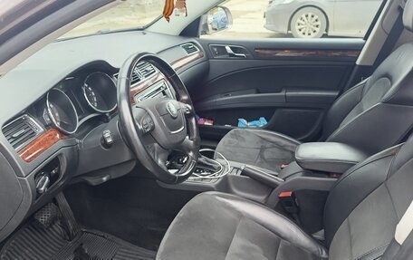 Skoda Superb III рестайлинг, 2011 год, 1 100 000 рублей, 12 фотография