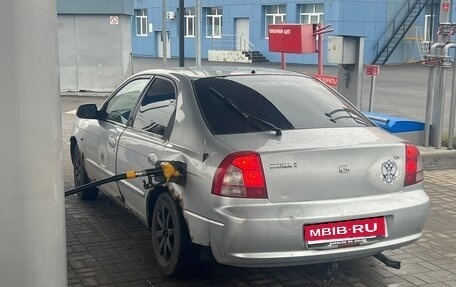 KIA Shuma II, 2001 год, 100 000 рублей, 1 фотография
