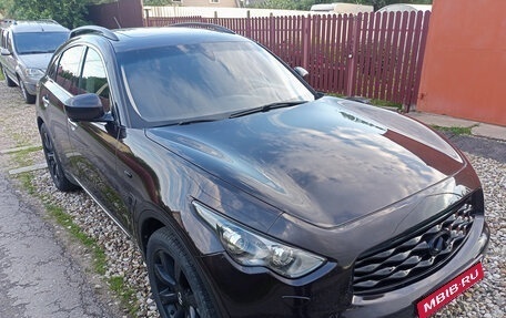 Infiniti FX II, 2010 год, 2 000 000 рублей, 1 фотография